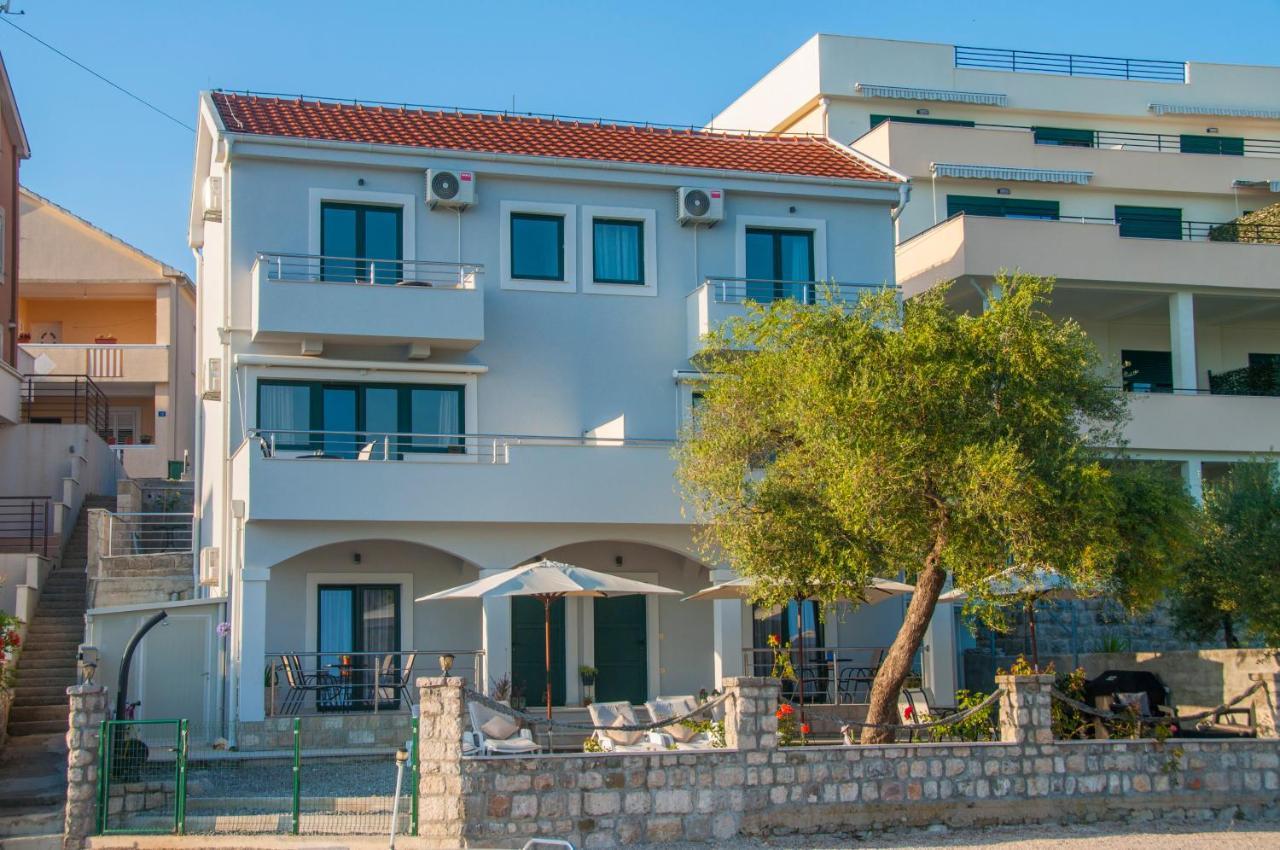 טיווט Beach Apartments מראה חיצוני תמונה