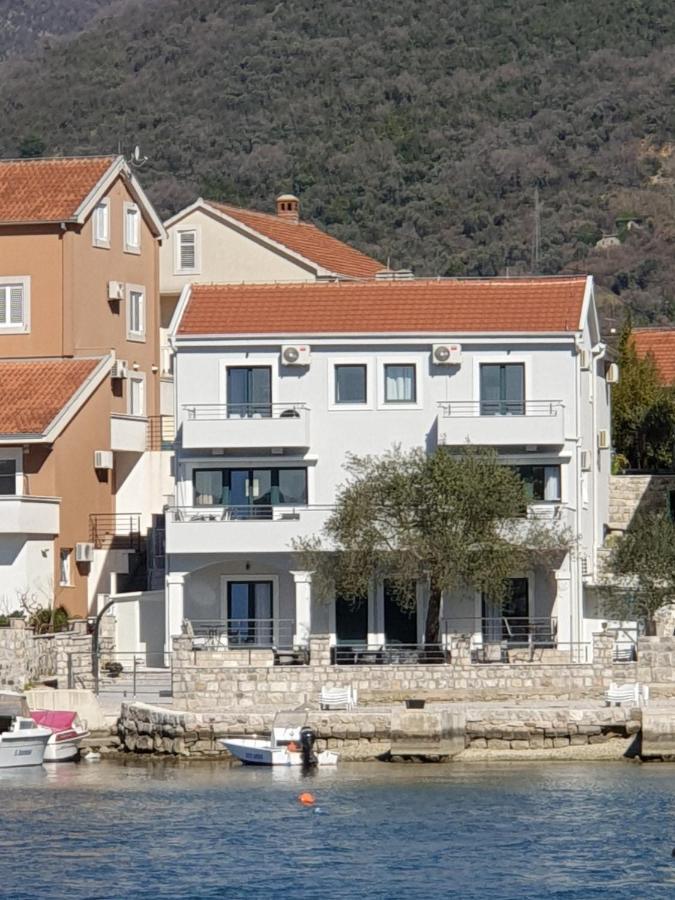 טיווט Beach Apartments מראה חיצוני תמונה